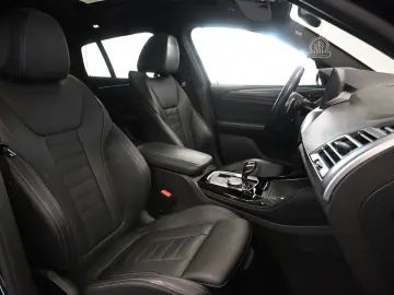 BMW X4 xDrive 20d M-SPORT