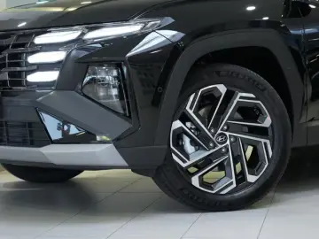 Hyundai TUCSON Plug-In Hybrid 4WD Prime Assistance Pak ECS