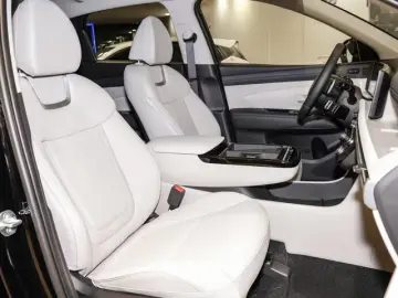 Hyundai TUCSON Plug-In Hybrid 4WD Prime Assistance Pak ECS