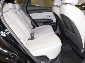 Hyundai TUCSON Plug-In Hybrid 4WD Prime Assistance Pak ECS