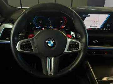 BMW XM 50e HYBRID