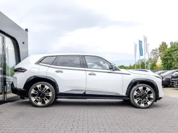 BMW XM 50e M Sport