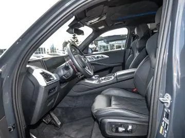 BMW XM 50e M Sport