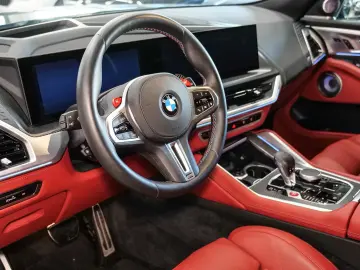 BMW XM 50e