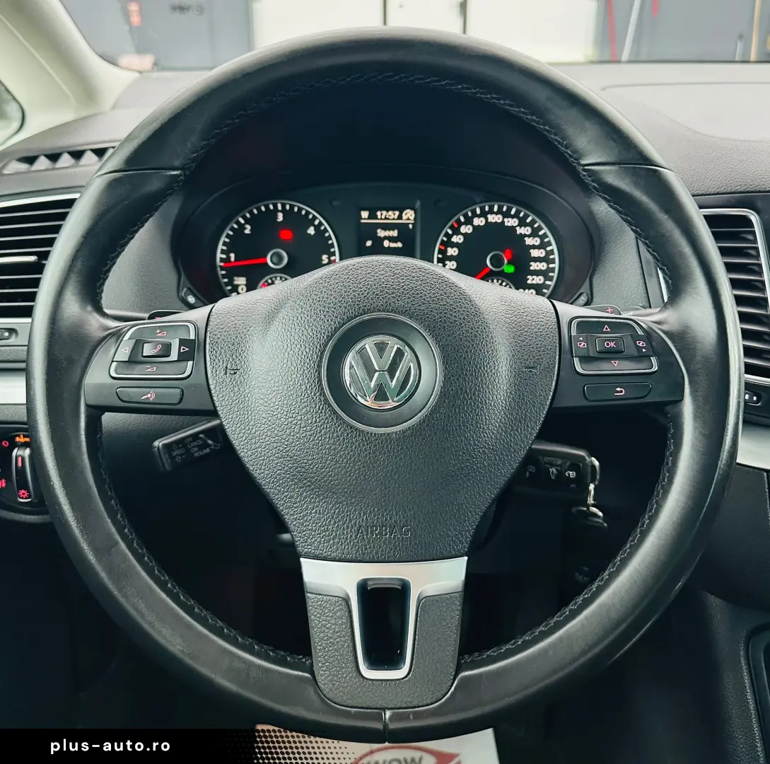 VOLKSWAGEN SHARAN 2012 2.0D E5 Garantie 12 Luni Rate Avans 0