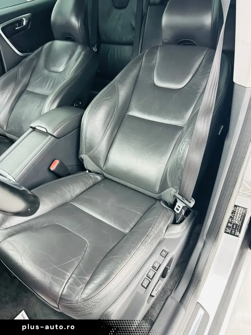 VOLVO XC60 2014 2.0D E5 Garantie 12 Luni Rate Avans 0 Doar C