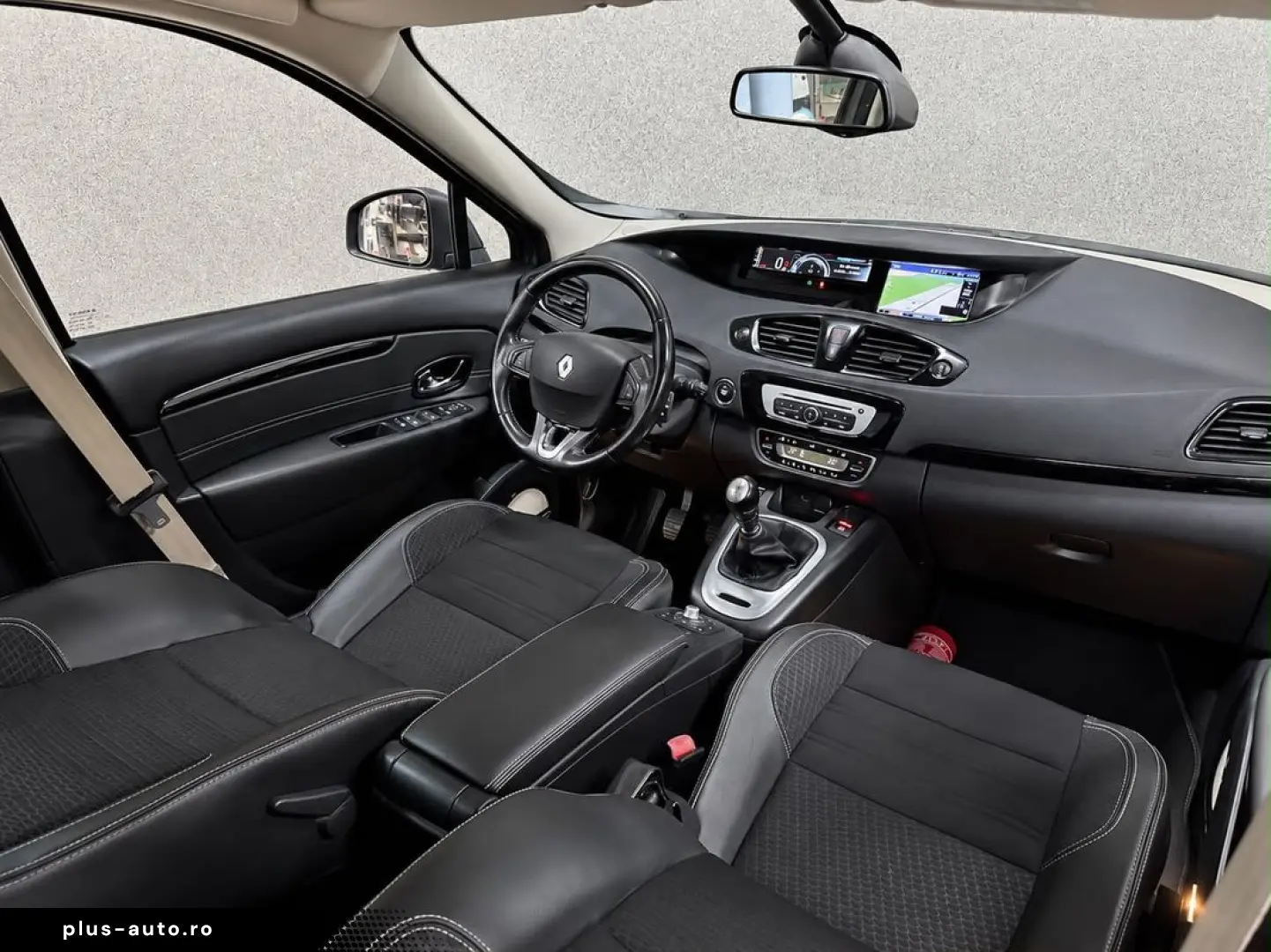 Renault Scenic “Model BOSE” 2015 LaneAssist