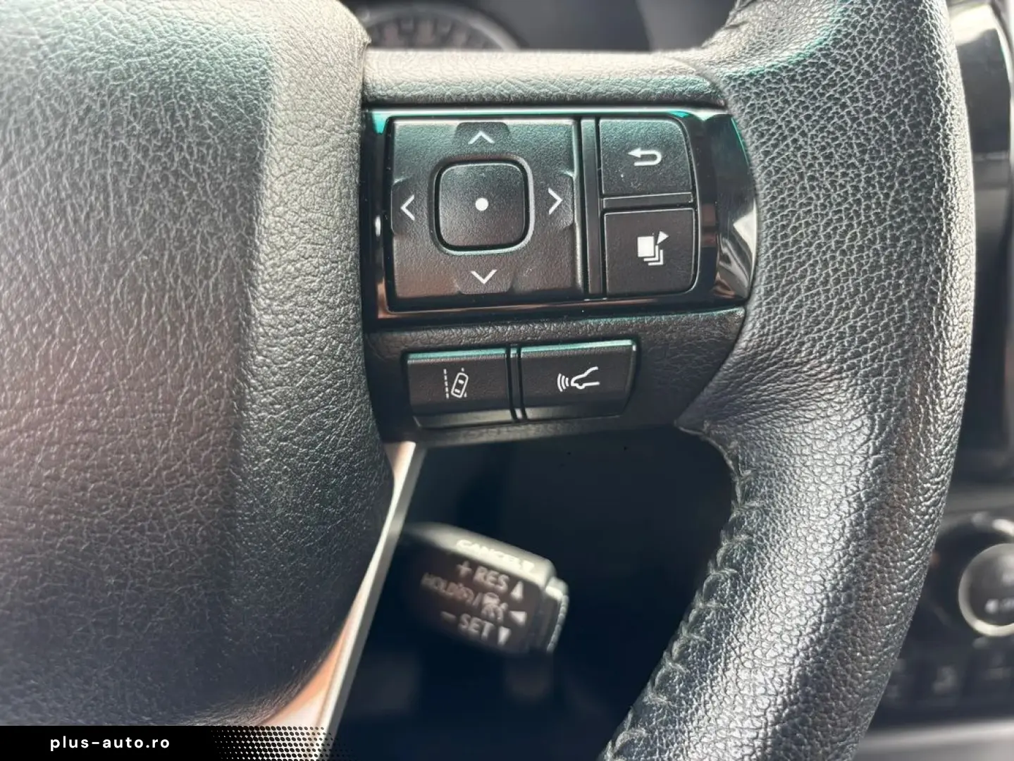 Toyota Hilux   2.8D 204CP   Automata   4x4   TVA Deductibil