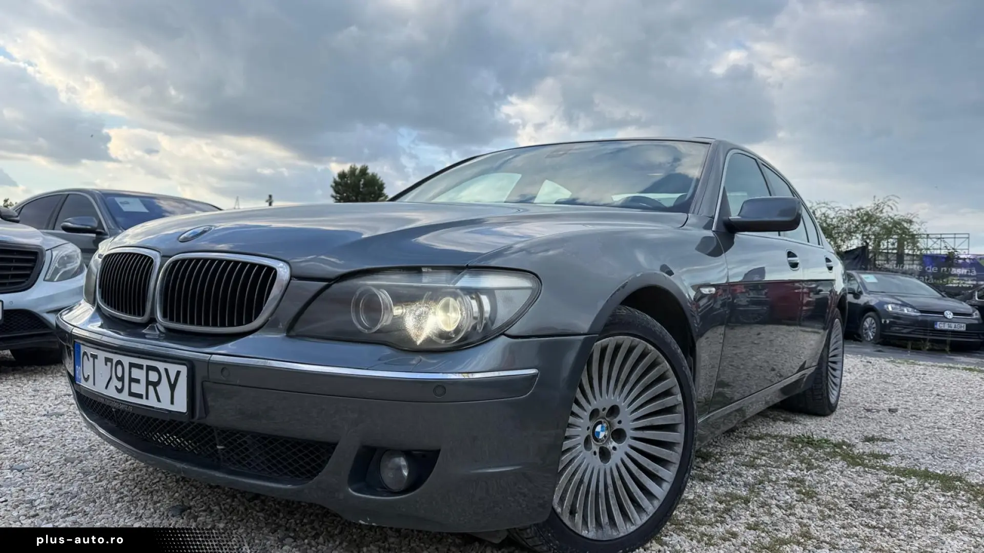 3000e avans si 3000 in 3 luni