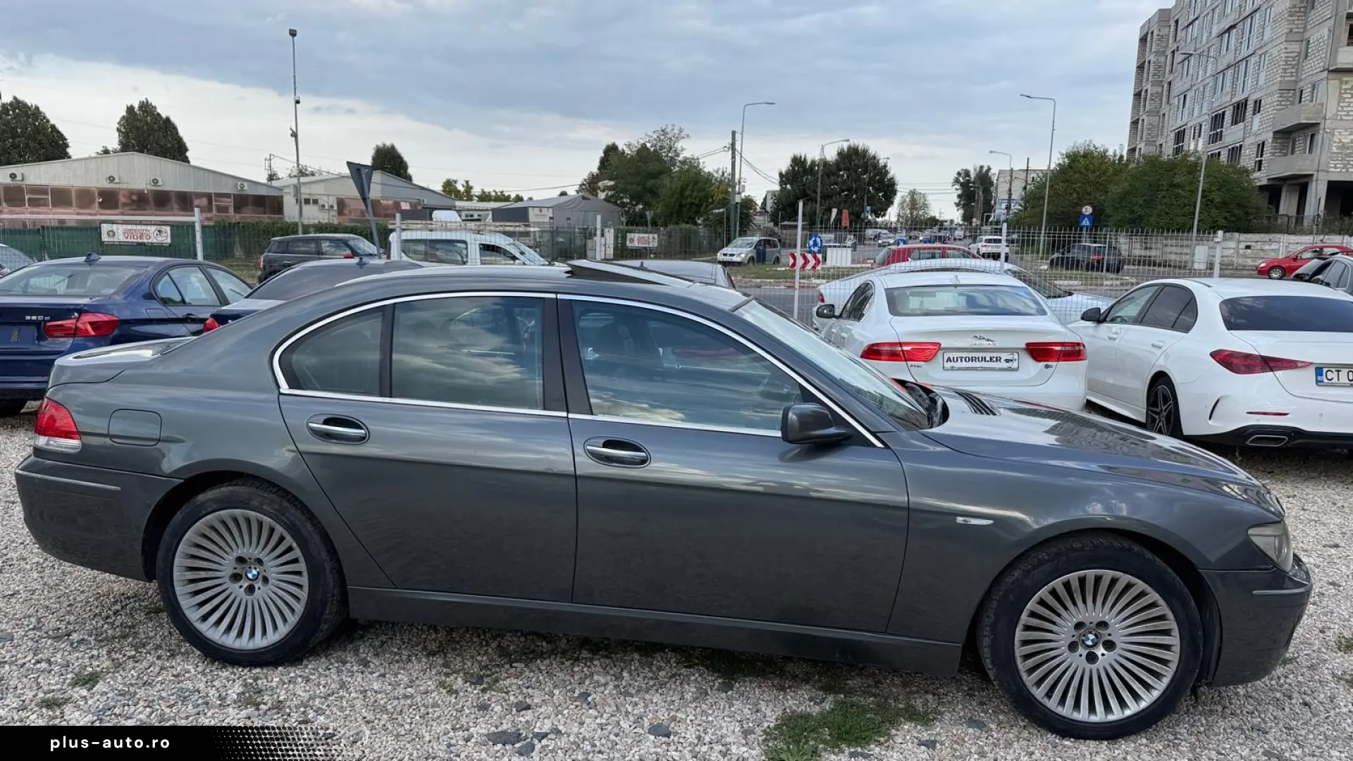 3000e avans si 3000 in 3 luni