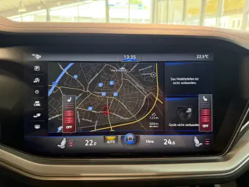 VW Touareg 4Motion R-LINE