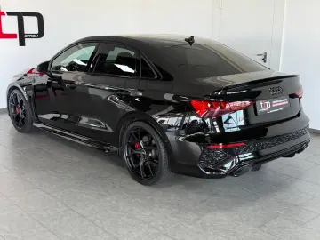 AUDI RS3 2.5 TFSI qu. Limousine MATRIX B&O Pano ACC
