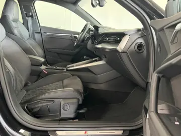 AUDI RS3 2.5 TFSI qu. Limousine MATRIX B&O Pano ACC
