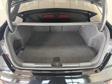 AUDI RS3 2.5 TFSI qu. Limousine MATRIX B&O Pano ACC