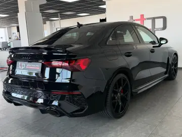 AUDI RS3 2.5 TFSI qu. Limousine MATRIX B&O Pano ACC