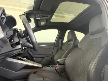 AUDI RS3 2.5 TFSI qu. Limousine MATRIX B&O Pano ACC