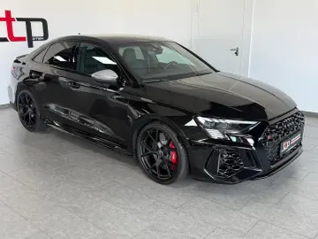 AUDI RS3 2.5 TFSI qu. Limousine MATRIX B&O Pano ACC