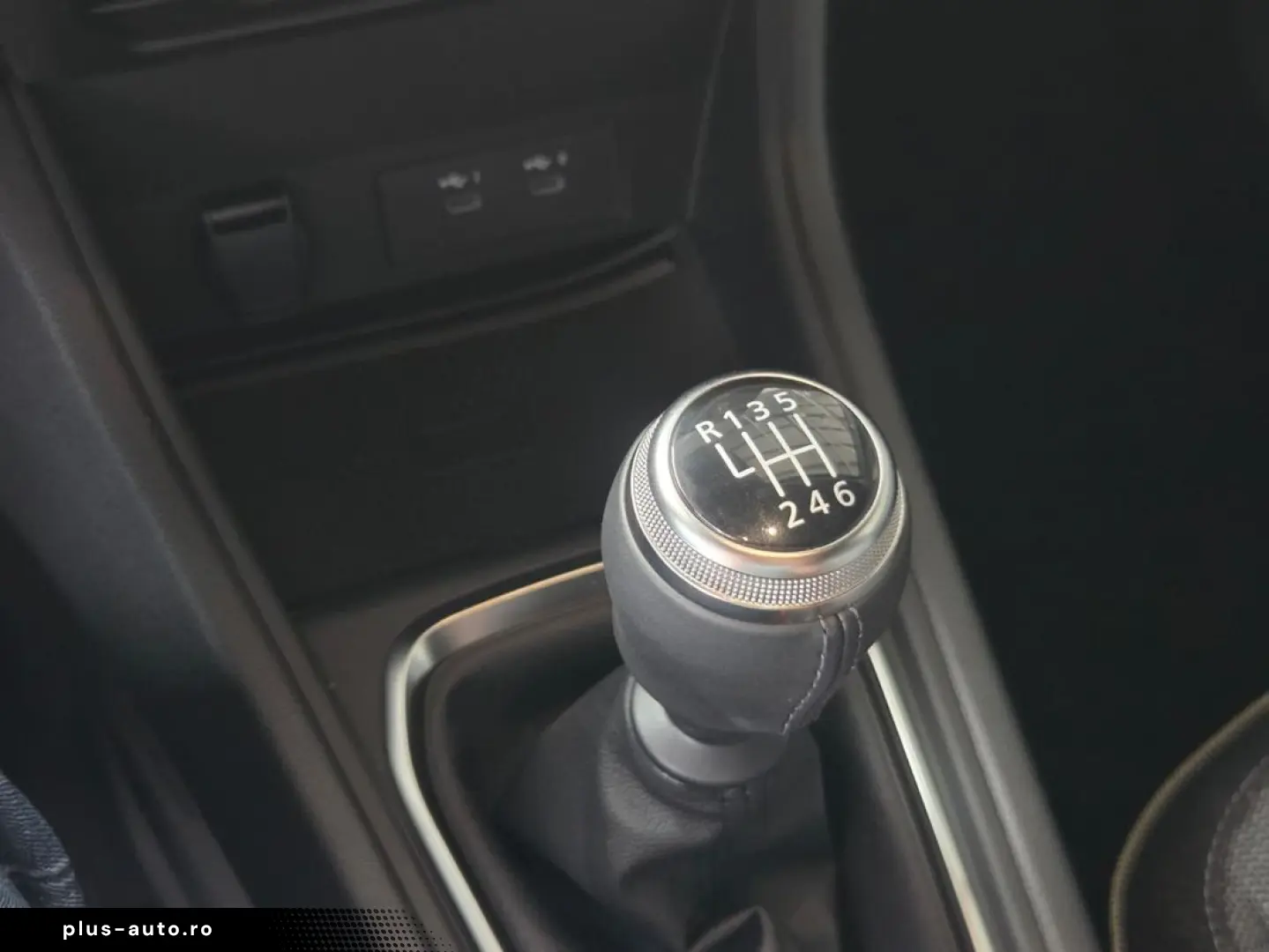RENAULT Symbioz 2026 — imagine 25