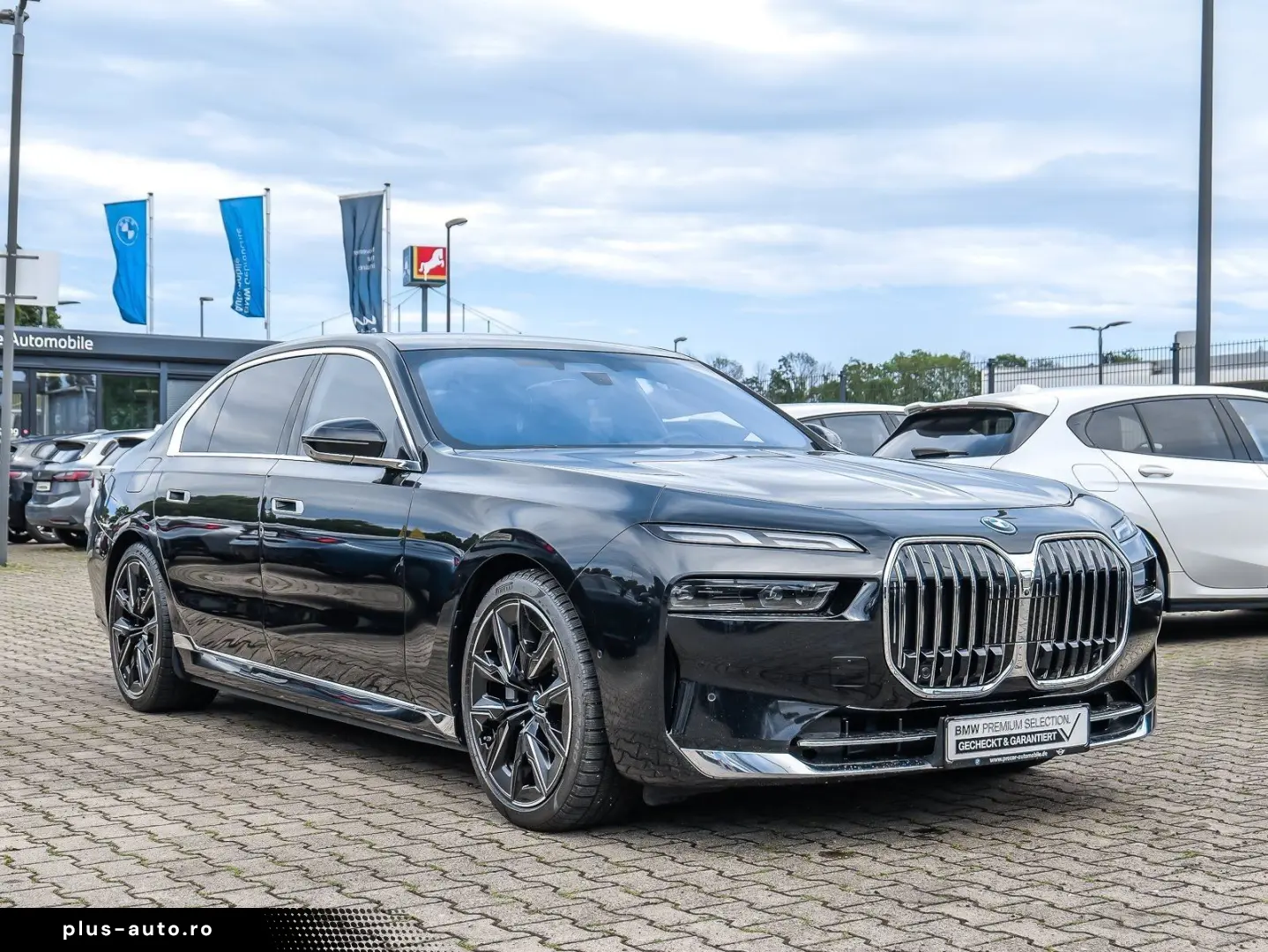 BMW 750e xDrive Limousine DA Prof. Massage PA Prof.