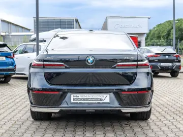 BMW 750e xDrive Limousine DA Prof. Massage PA Prof.