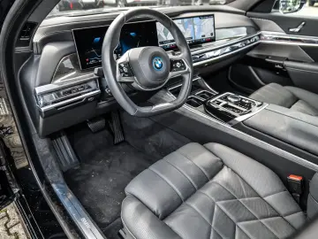 BMW 750e xDrive Limousine DA Prof. Massage PA Prof.