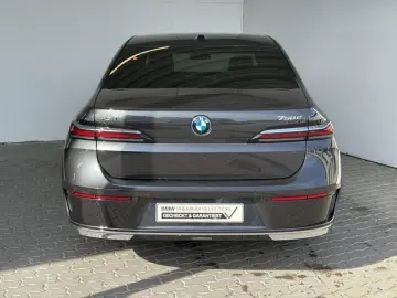 BMW 750e xDrive Navi.LED.ACC.360 .Massage.SoftClose