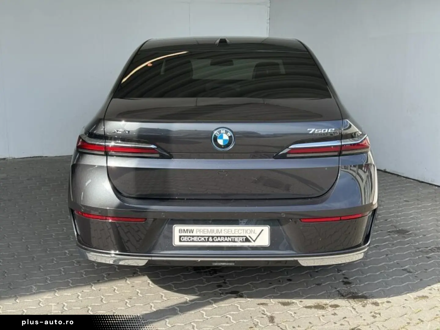 BMW 750e xDrive Navi.LED.ACC.360 .Massage.SoftClose