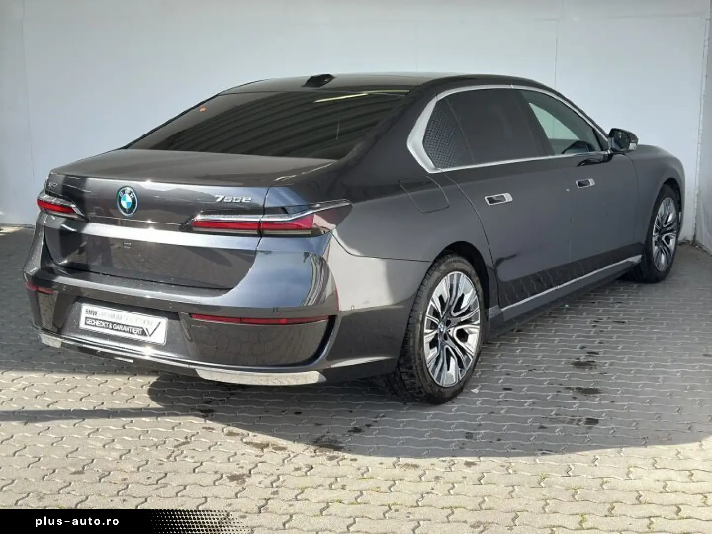 BMW 750e xDrive Navi.LED.ACC.360 .Massage.SoftClose