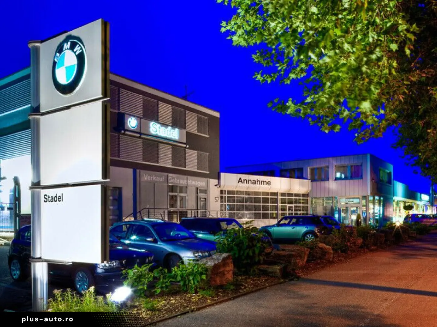 BMW 750e xDrive Navi.LED.ACC.360 .Massage.SoftClose