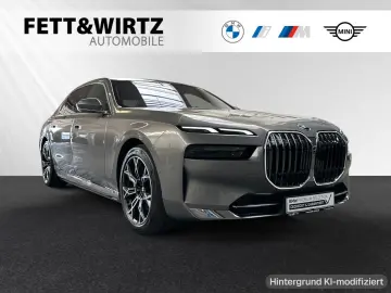 BMW 750e xDrive TV-Fond-Entert. DA&PAProf. Sitzbelüf