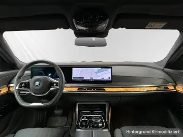 BMW 750e xDrive TV-Fond-Entert. DA&PAProf. Sitzbelüf