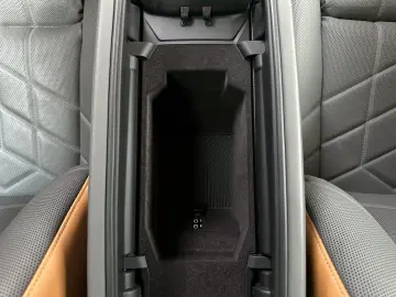 BMW 750e xDrive TV-Fond-Entert. DA&PAProf. Sitzbelüf