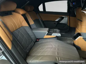 BMW 750e xDrive TV-Fond-Entert. DA&PAProf. Sitzbelüf