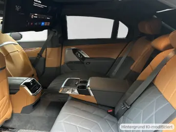 BMW 750e xDrive TV-Fond-Entert. DA&PAProf. Sitzbelüf