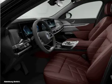 BMW 750e xDrive TV-Fond-Entertainment DA&PAProf. B&W