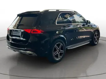 MERCEDES-BENZ GLE 300 d 4M AMG-Line EXCLUSIVE Pano A…