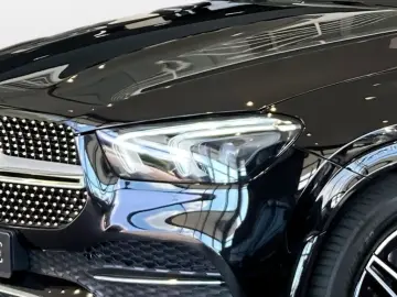 MERCEDES-BENZ GLE 300 d 4M AMG-Line EXCLUSIVE Pano A…
