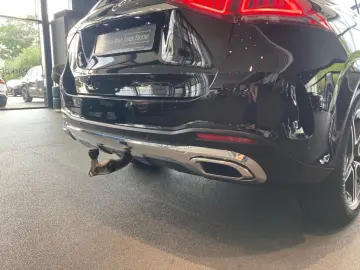 MERCEDES-BENZ GLE 300 d 4M AMG-Line EXCLUSIVE Pano A…
