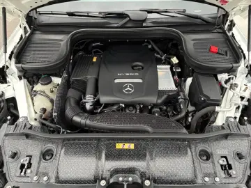 MERCEDES-BENZ GLE 350 e 4M AMG PANO-SHD 360 KAMERA AMBIENTE