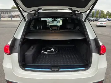 MERCEDES-BENZ GLE 350 e 4M AMG PANO-SHD 360 KAMERA AMBIENTE