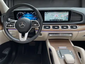 MERCEDES-BENZ GLE 400 d 4M AMG NIGHT PANO 7-SITZE 360