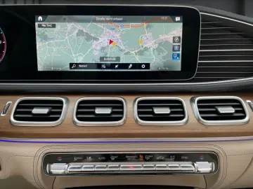 MERCEDES-BENZ GLE 400 d 4M AMG NIGHT PANO 7-SITZE 360