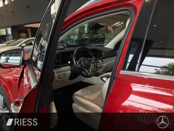 MERCEDES-BENZ GLE 350 de 4M AMG Pano AHK Airm Massag…