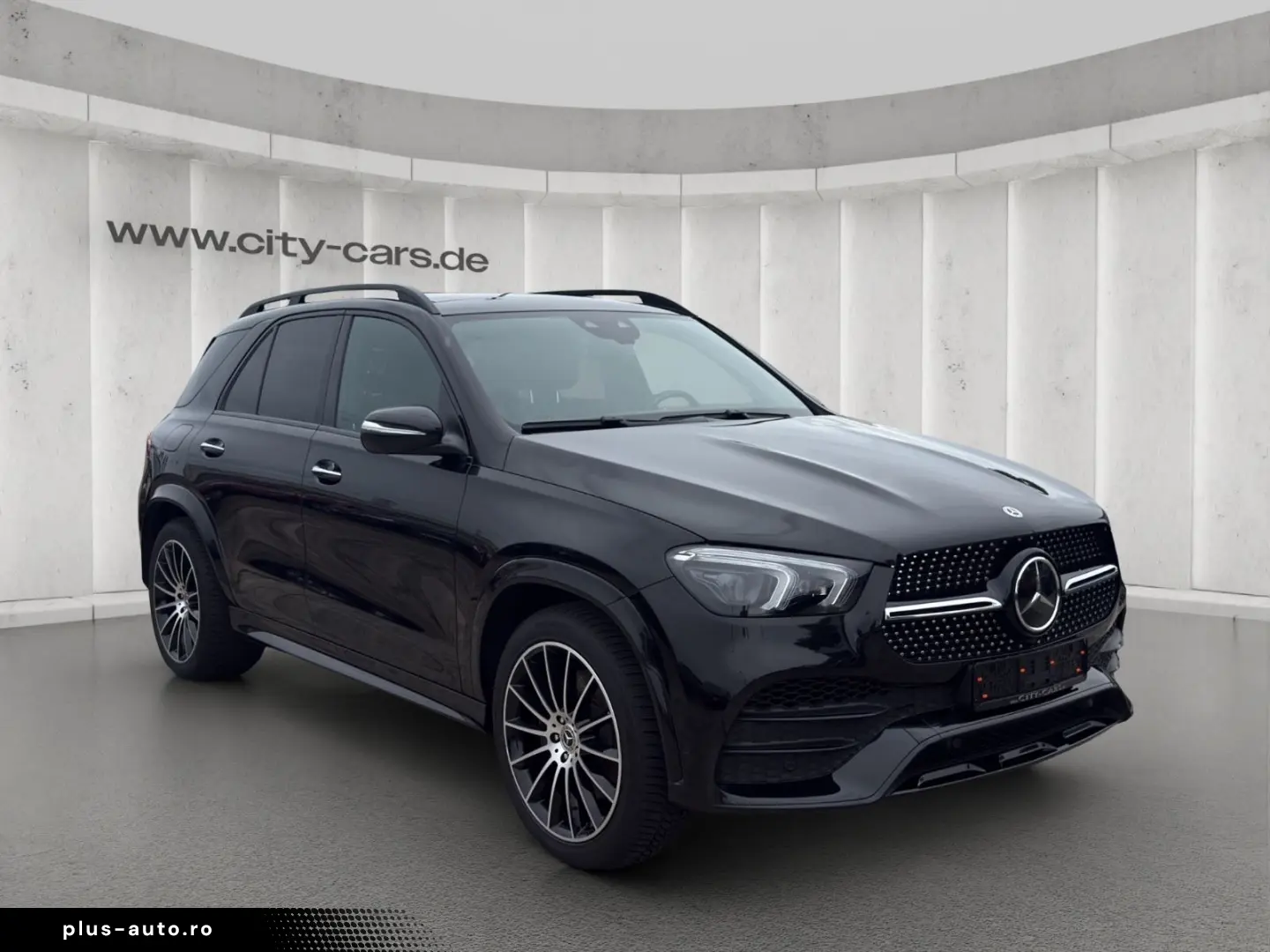 MERCEDES-BENZ GLE 400 4Matic AMG Pano Burmeister AHK 1.Hand