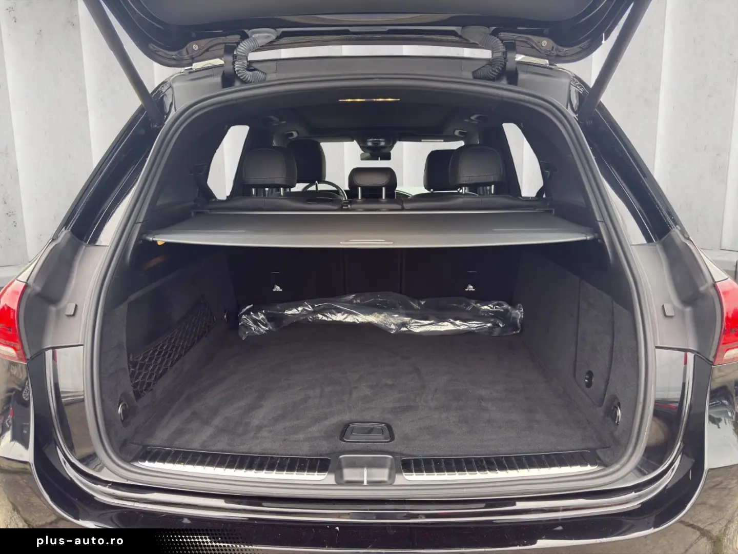 MERCEDES-BENZ GLE 400 4Matic AMG Pano Burmeister AHK 1.Hand