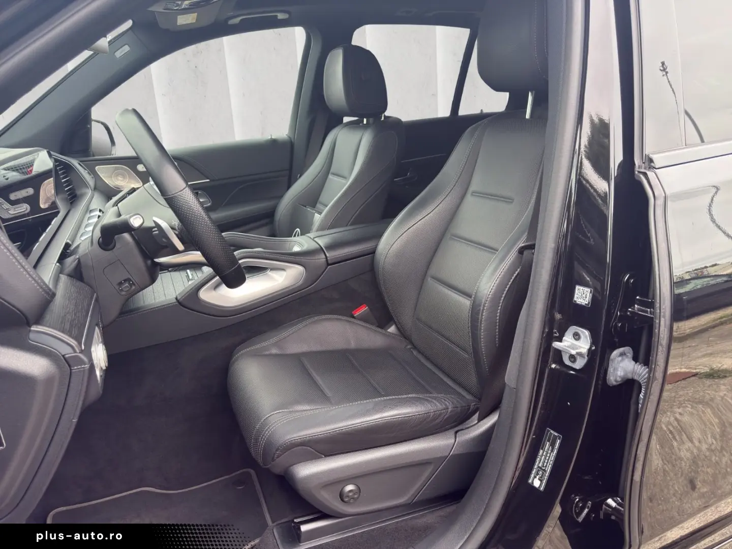 MERCEDES-BENZ GLE 400 4Matic AMG Pano Burmeister AHK 1.Hand