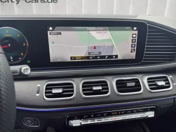 MERCEDES-BENZ GLE 400 4Matic AMG Pano Burmeister AHK 1.Hand