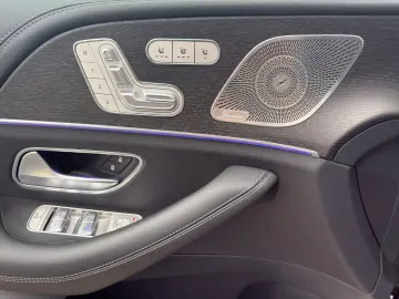 MERCEDES-BENZ GLE 400 4Matic AMG Pano Burmeister AHK 1.Hand