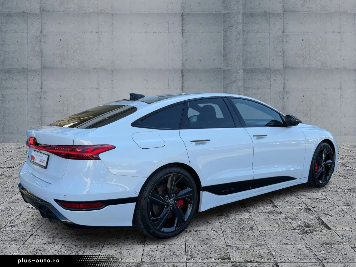 AUDI A6 Sportback e-tron perf. S-LINE MATRIX B&O PANO