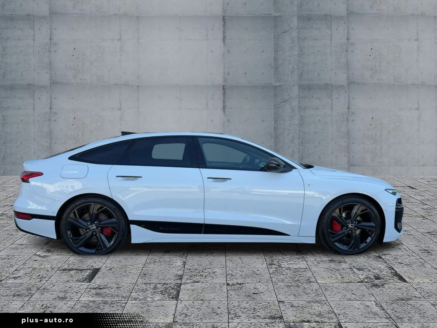 AUDI A6 Sportback e-tron perf. S-LINE MATRIX B&O PANO